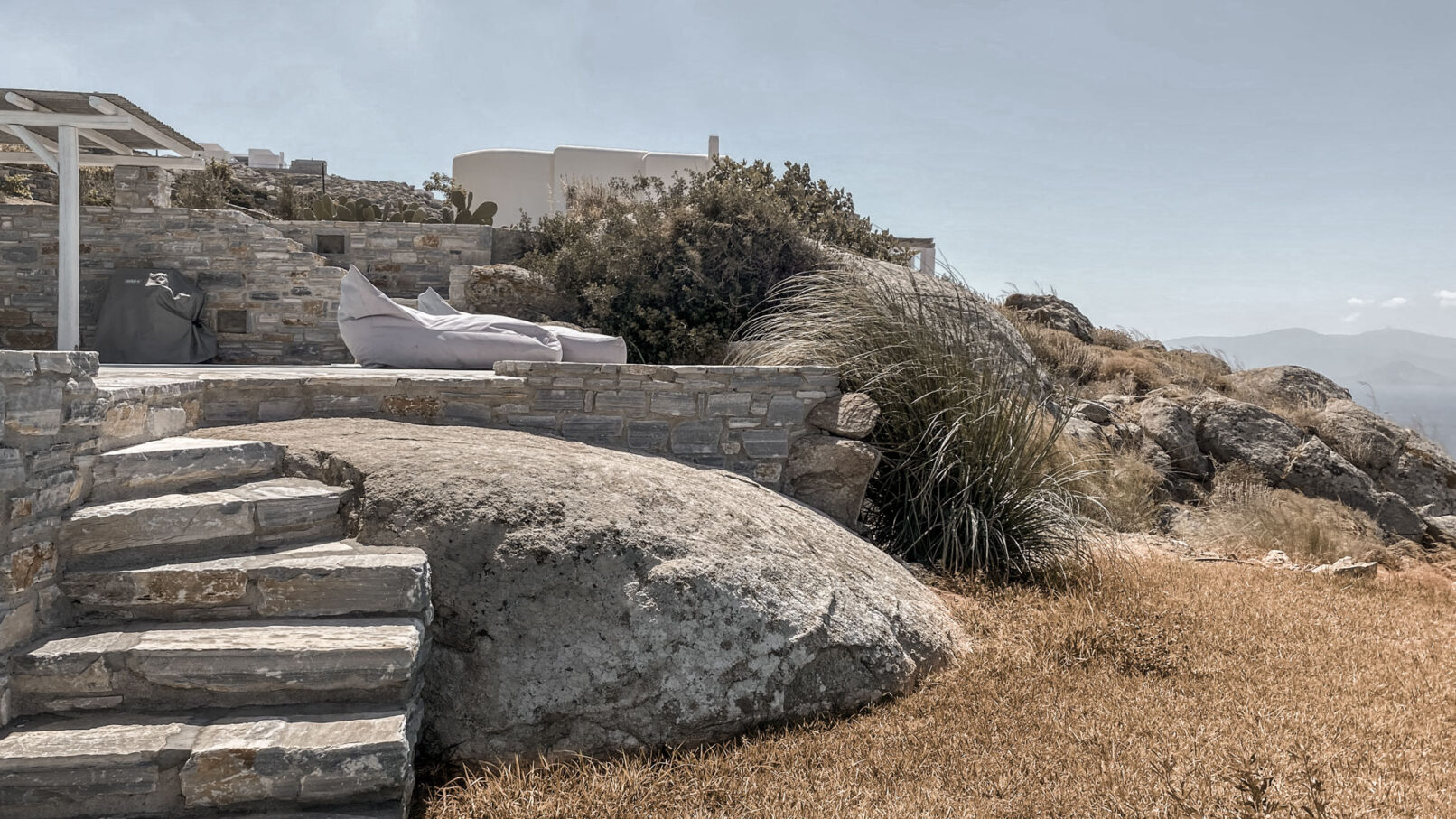 Pinthos Architects Naxos vacation summer house - villa. Cycladic island design in Aegean. Pool outdoor and lounge